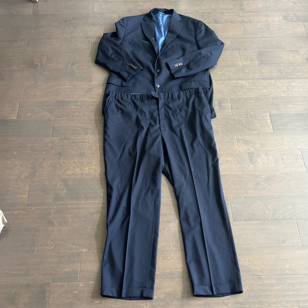 Hart Schaffner Marx Chicago Fit Navy Blue 2 Piece Suit 52L 40W Made in Canada